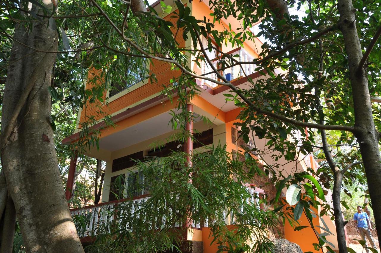 Namaste Sanjeevini Hotel Гокарна Екстериор снимка